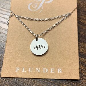 Plunder Silver Family Silhouette Disc Necklace
